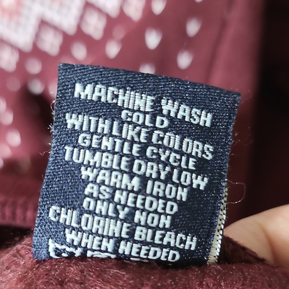 MBX Burgundy Women's Christmas Winter Hoodie with Snowman Design -Size Small - Picture 13 of 13